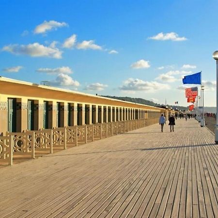 ECHAPPEE CHIC - Balcon - 150 m Casino Deauville&Plage Extérieur photo