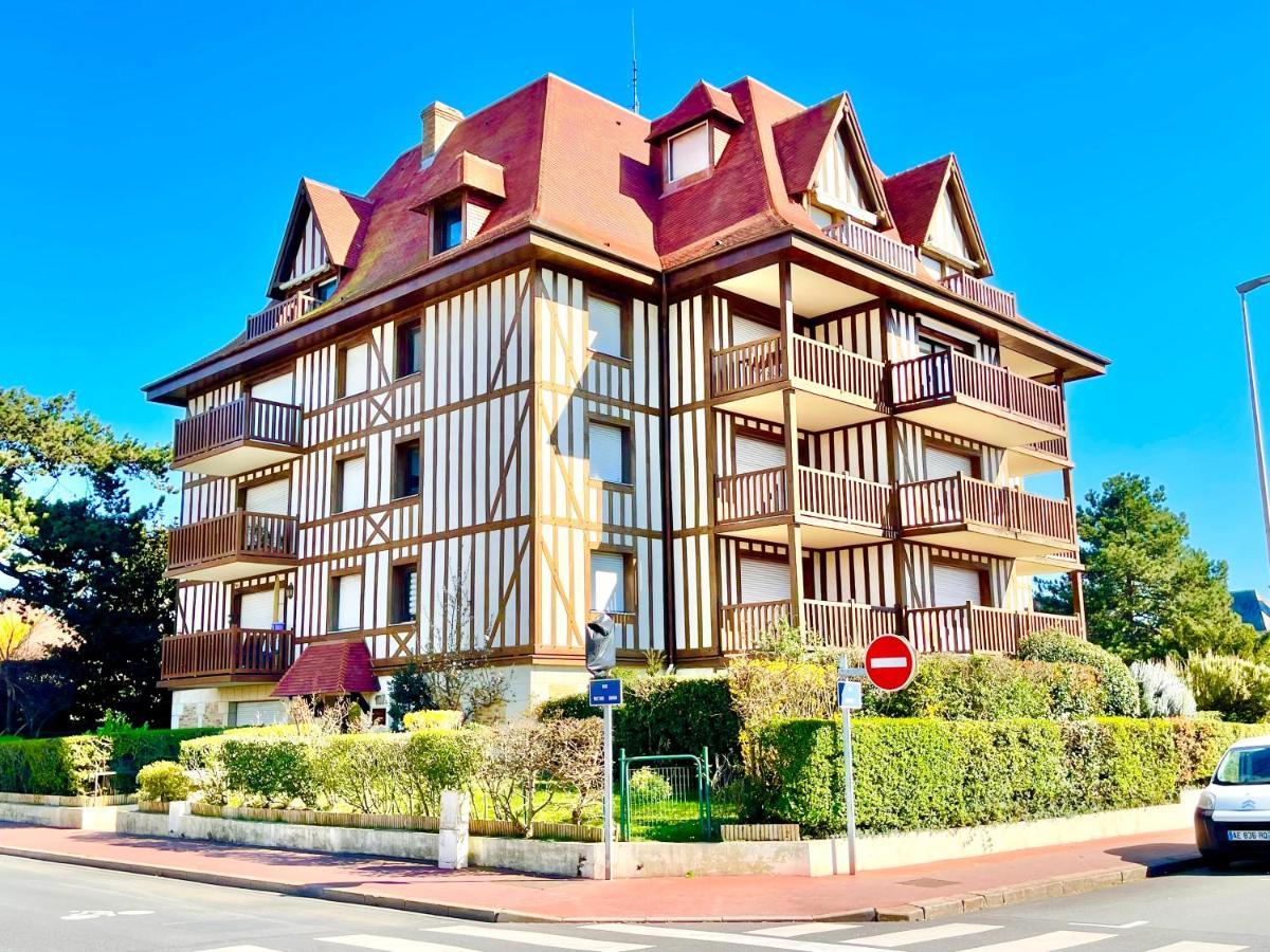 ECHAPPEE CHIC - Balcon - 150 m Casino Deauville&Plage Extérieur photo